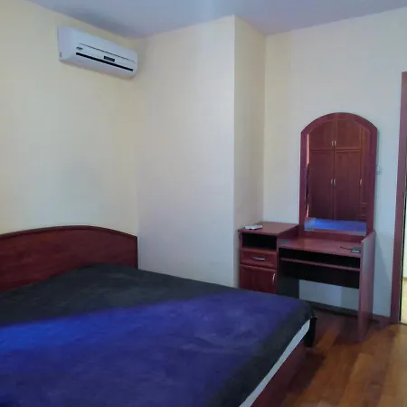 Elit 3 Apartment *