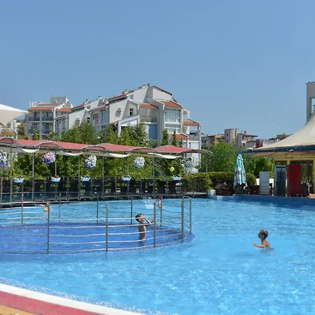 Elit 3 Apartment *